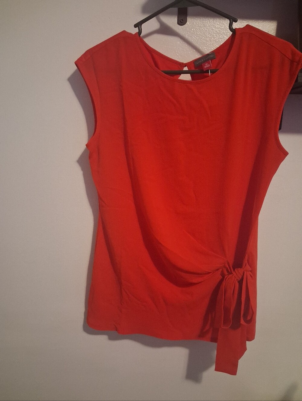 Vince Camuto Red Sleeveless Tie-Waist Blouse